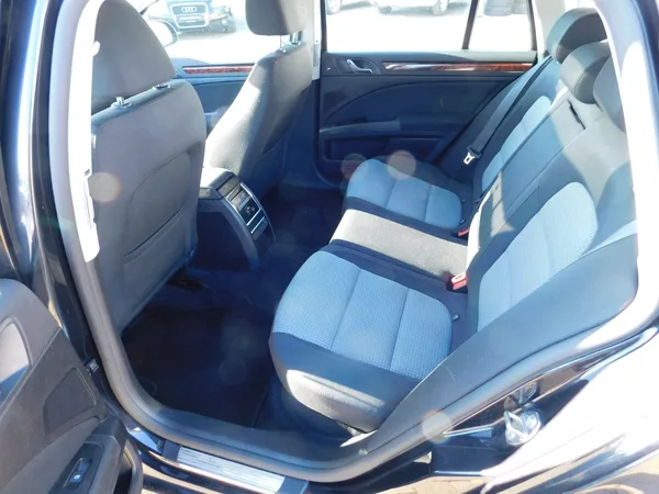Škoda Superb II Kombi 1.8 TSi - foto 16