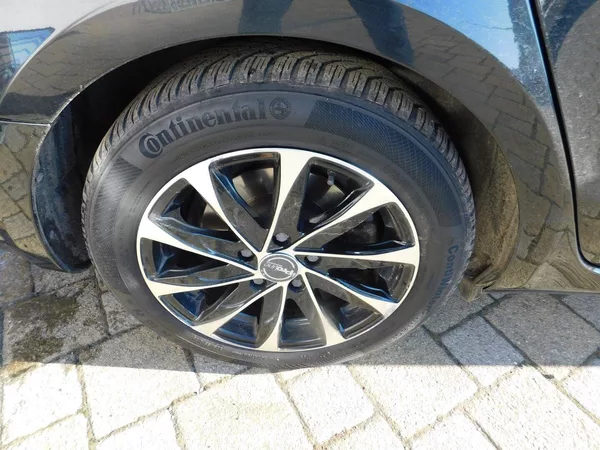 Škoda Superb II Kombi 1.8 TSi - foto 21