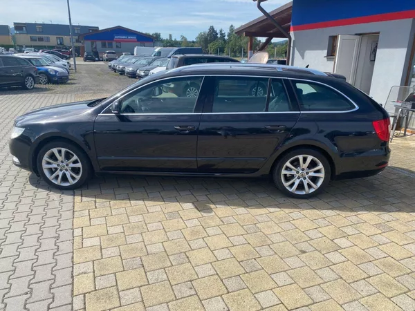 Škoda Superb II Kombi 1.8 TSi - foto 6