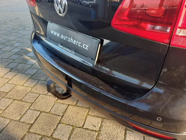 Volkswagen Touran 2.0 TDi CROSS - foto 25