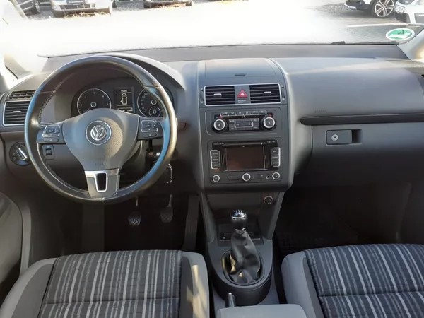 Volkswagen Touran 2.0 TDi CROSS - foto 8