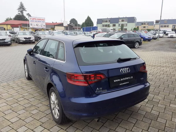 Audi A3 1.6 TDi - foto 5