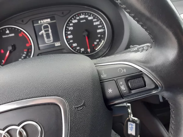 Audi A3 1.6 TDi - foto 9