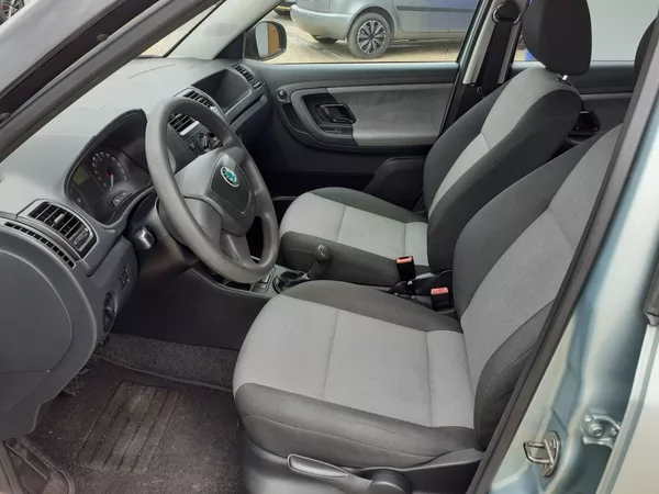 Škoda Fabia 1.2 TSi 63Kw - foto 11