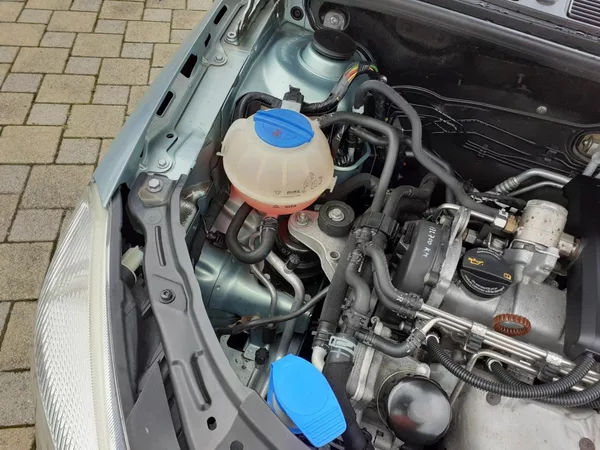 Škoda Fabia 1.2 TSi 63Kw - foto 17