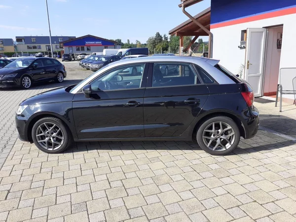 Audi A1 1.0 12V TFSi Sportback - foto 6