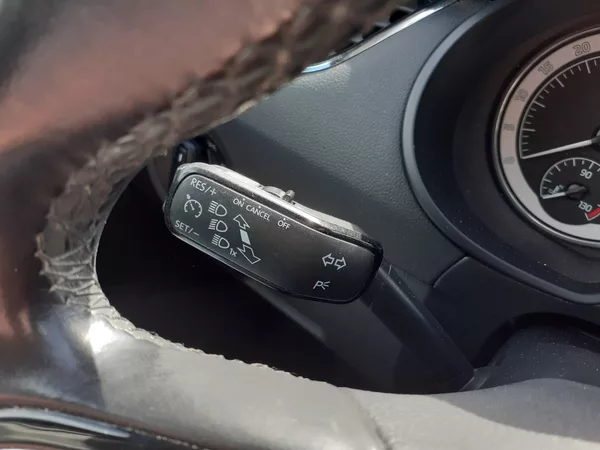 Škoda Octavia 2.0 TDi DSG - foto 11