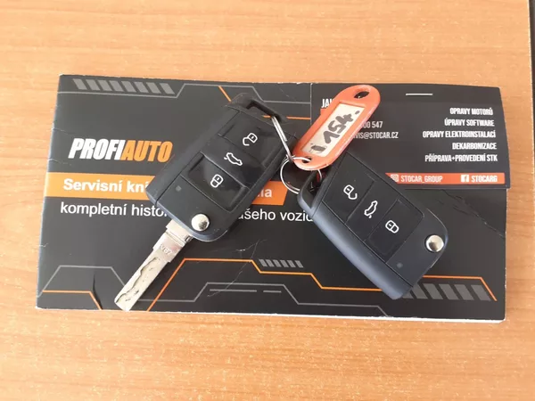 Škoda Octavia 2.0 TDi DSG - foto 35