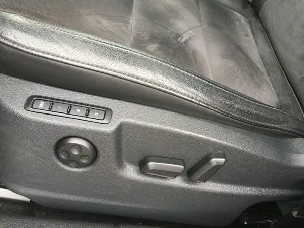 Škoda Superb II 2.0 TDi 4X4 125 kW - foto 19