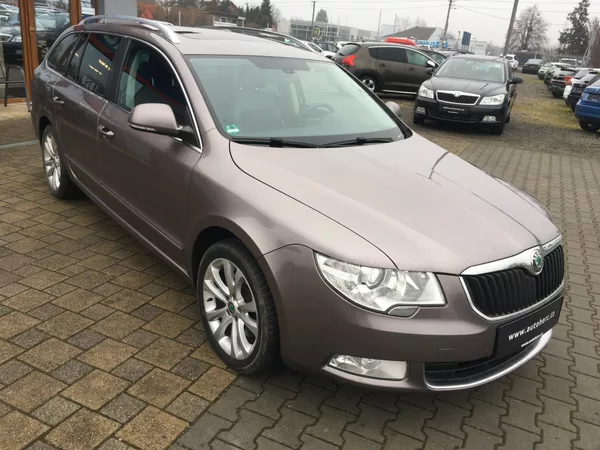 Škoda Superb II 2.0 TDi 4X4 125 kW - foto 2