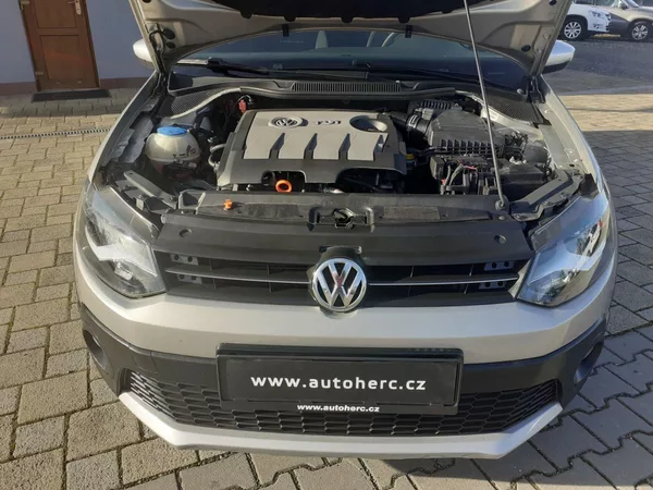 Volkswagen Polo 1.6 TDi CROOS - foto 30