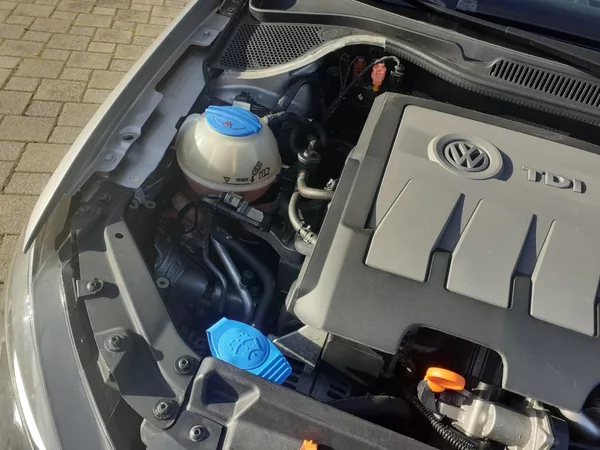 Volkswagen Polo 1.6 TDi CROOS - foto 32
