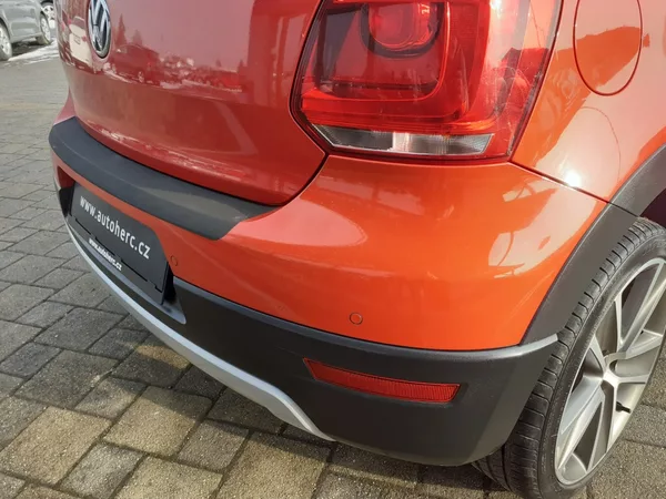 Volkswagen Polo 1.2 HTP CROSS - foto 17