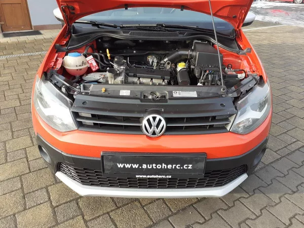 Volkswagen Polo 1.2 HTP CROSS - foto 20