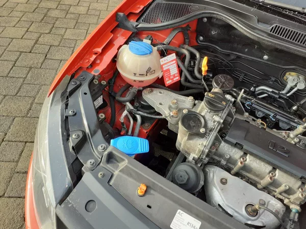 Volkswagen Polo 1.2 HTP CROSS - foto 21