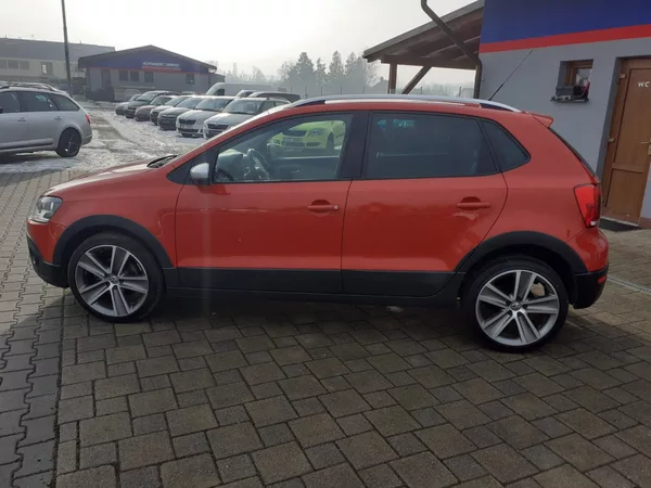 Volkswagen Polo 1.2 HTP CROSS - foto 6