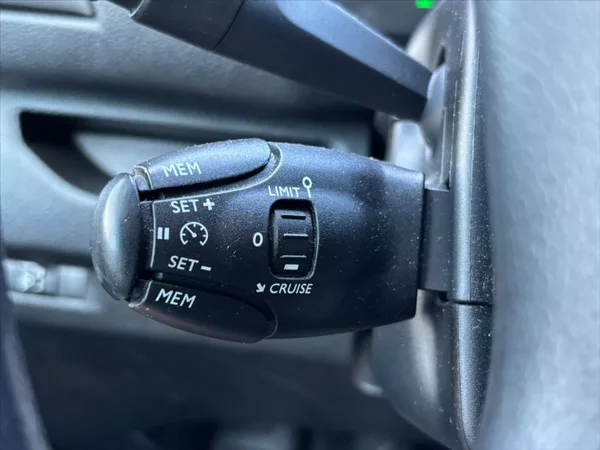 Opel Vivaro 1,5 CDTi - foto 19