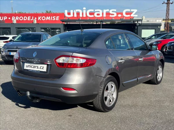 Renault Fluence 1,6 16V - foto 4