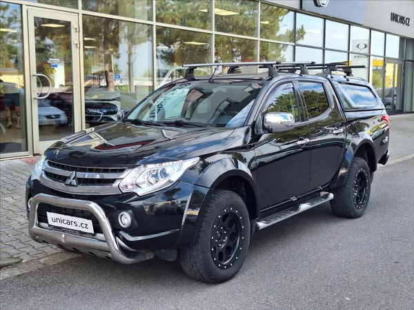 Mitsubishi L200 2,4 DI-D Diamant Ed. rozšířen