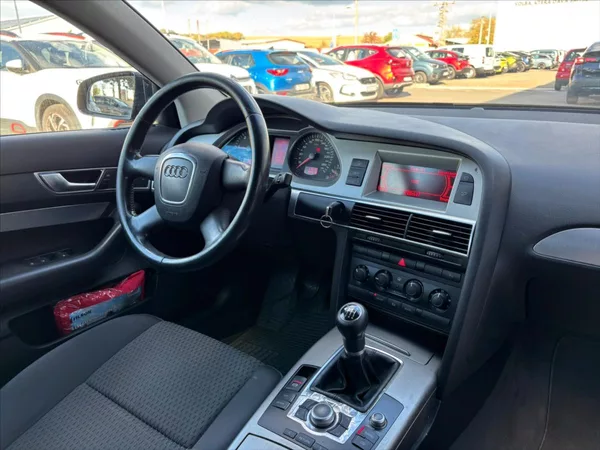 Audi A6 Avant 2,0 TDI - foto 15