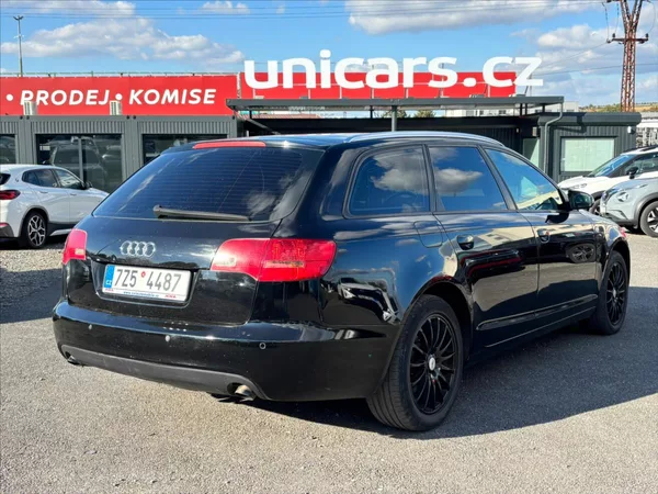 Audi A6 Avant 2,0 TDI - foto 4