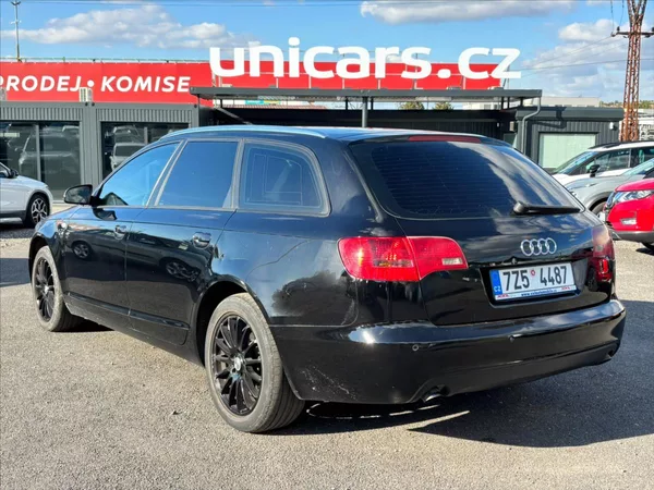 Audi A6 Avant 2,0 TDI - foto 6