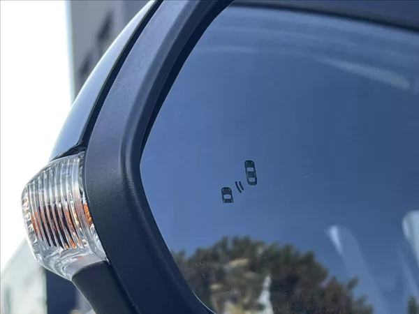 MG ZS 1,0 T Exclusive AT+ 1Maj. - foto 25