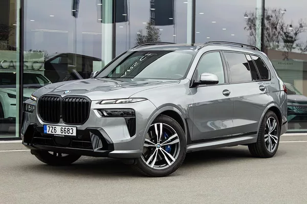 BMW X7 3,0 xDrive40d ČR MpaketHarma