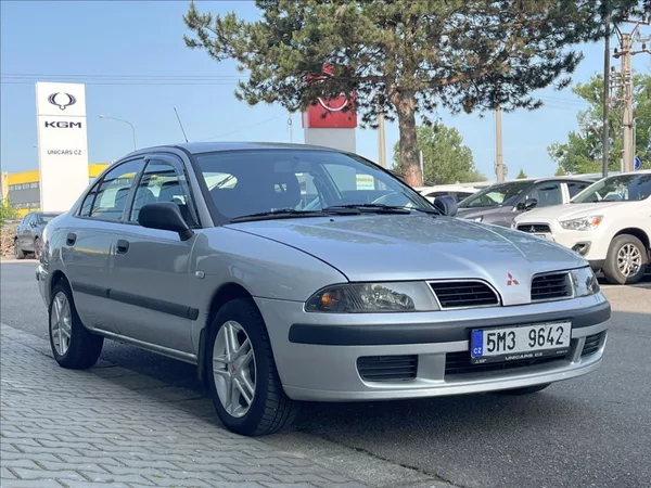 Mitsubishi Carisma 1,9 D Klimatizace - foto 3