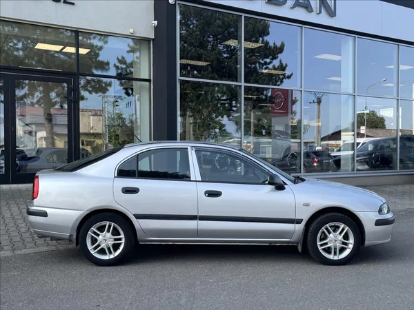 Mitsubishi Carisma 1,9 D Klimatizace - foto 4