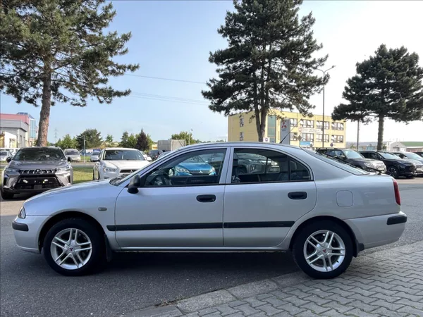 Mitsubishi Carisma 1,9 D Klimatizace - foto 8