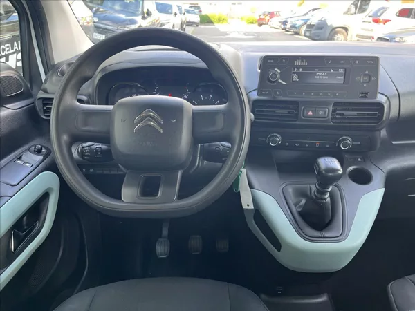Citroën Berlingo 1,2 PT MAN6 LIVE - foto 11