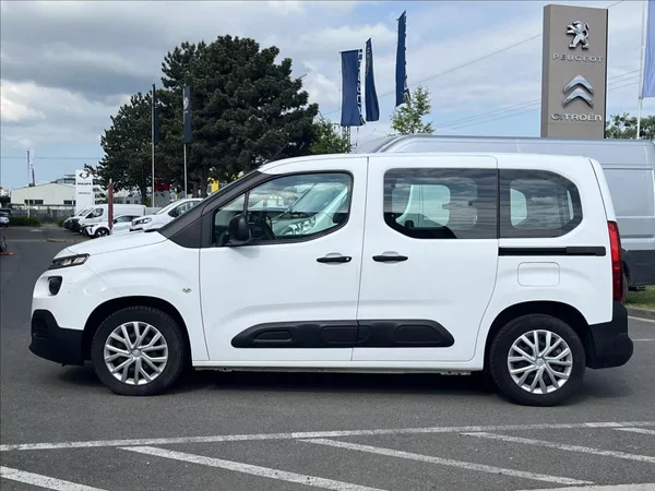 Citroën Berlingo 1,2 PT MAN6 LIVE - foto 8