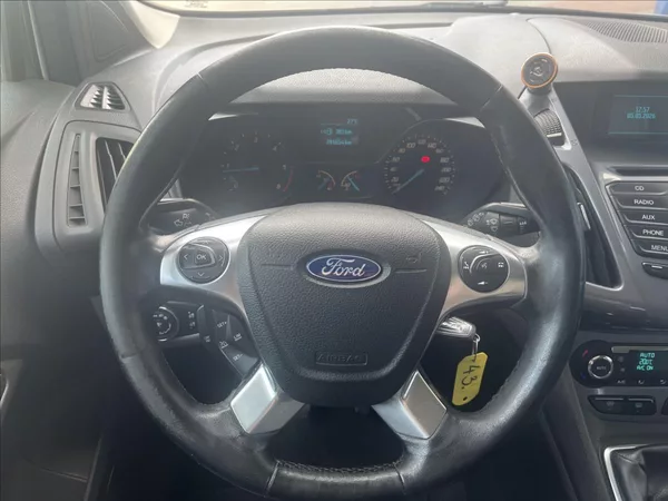 Ford Tourneo Connect 1,5 TDCi - foto 12