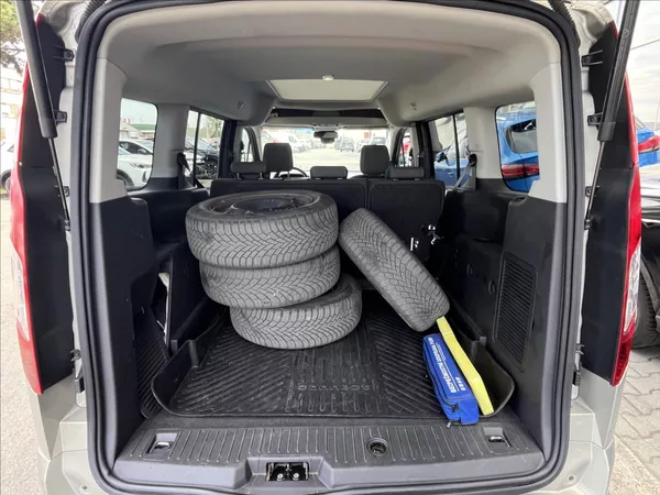 Ford Tourneo Connect 1,5 TDCi - foto 18