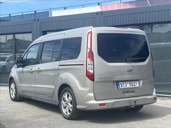 Ford Tourneo Connect 1,5 TDCi - foto 7