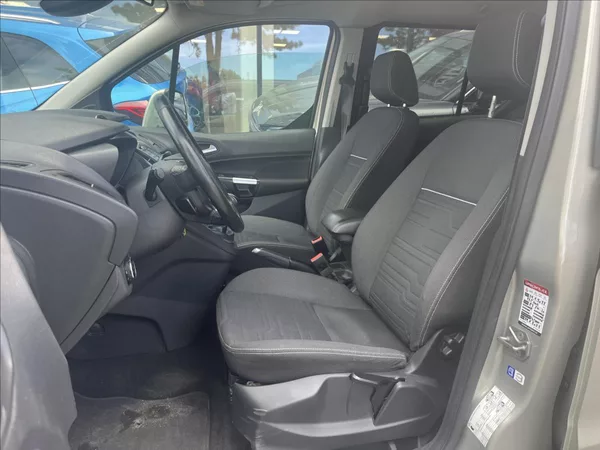 Ford Tourneo Connect 1,5 TDCi - foto 9