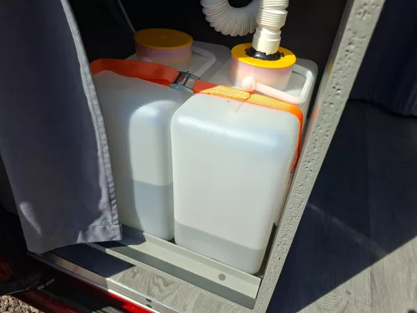 Citroën Jumper 3.0MJET 130kW -OBYTNÁ VESTAVBA - foto 24