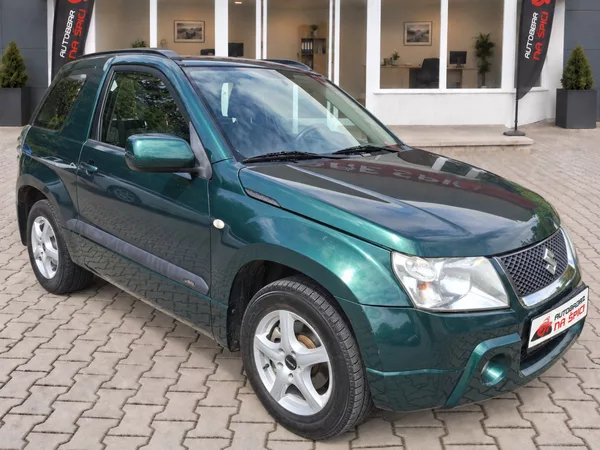 Suzuki Grand Vitara 1.6i 78kW 4x4 -T.ZAŘ-4 MÍSTNÉ