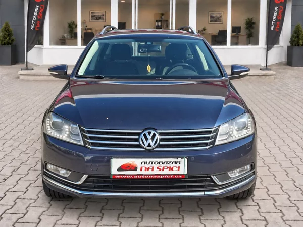 Volkswagen Passat 1.4TSI 110kW DSG E-FUEL - foto 3