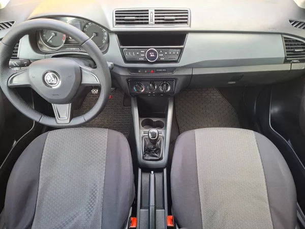 Škoda Fabia 1.0i 44kW - foto 11