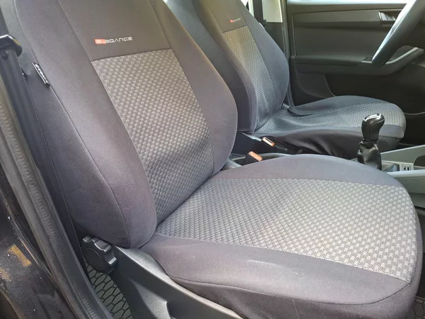 Škoda Fabia 1.0i 44kW - foto 17