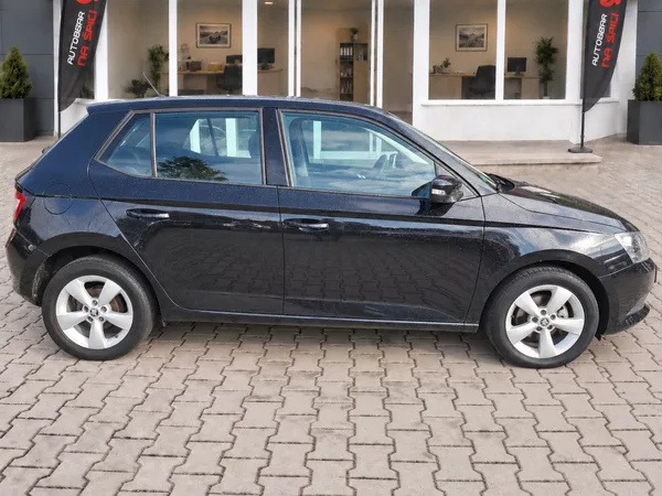 Škoda Fabia 1.0i 44kW - foto 9