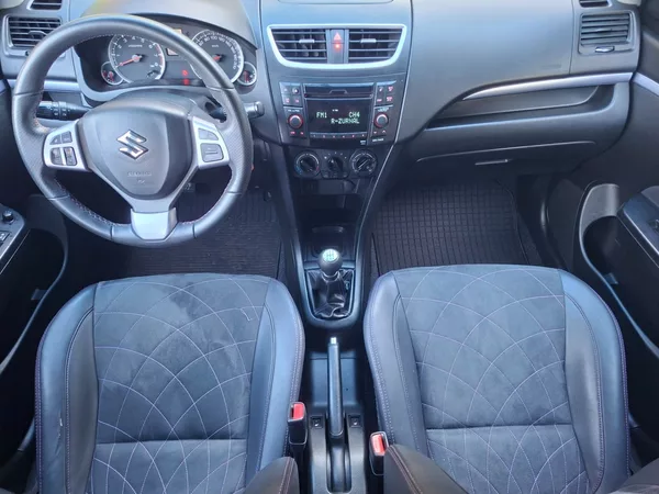 Suzuki Swift 1.2i 69kW X-TRA - foto 11