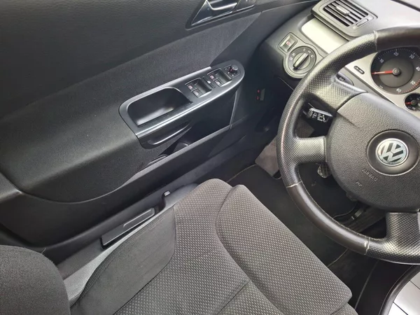 Volkswagen Passat 2.0TDI 103kW 6M -KAMERA-T.ZAŘ. - foto 11