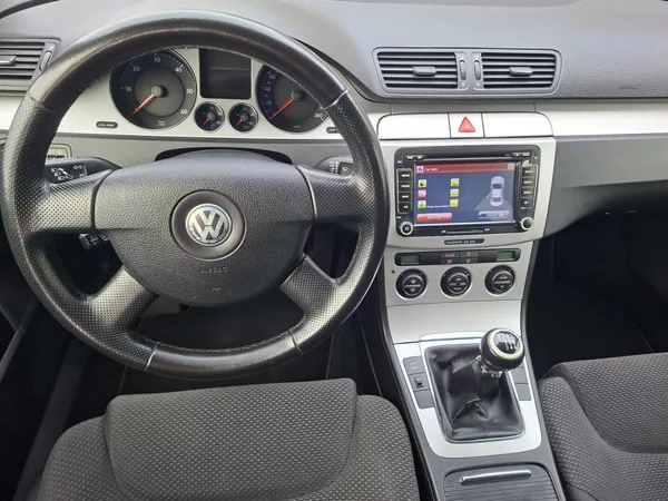 Volkswagen Passat 2.0TDI 103kW 6M -KAMERA-T.ZAŘ. - foto 12
