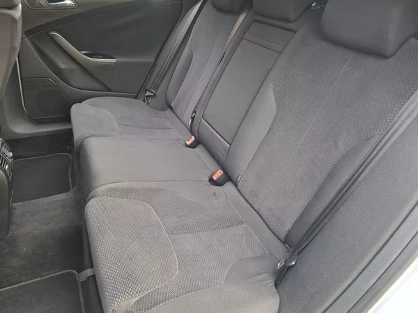 Volkswagen Passat 2.0TDI 103kW 6M -KAMERA-T.ZAŘ. - foto 19