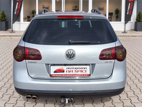 Volkswagen Passat 2.0TDI 103kW 6M -KAMERA-T.ZAŘ. - foto 7