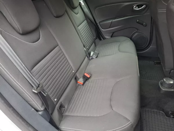 Renault Clio GT 1.2i 54kW LIMITED - foto 19