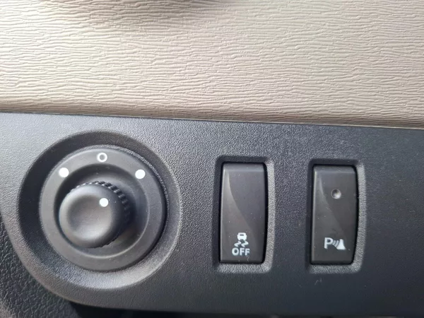 Dacia Dokker 1.2i 85kW -TAŽ.ZAŘ.-SENZORY - foto 19